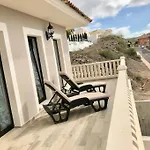 Vista Bella In Ruhiger Villengegend Mit Meerblick * أذيخي